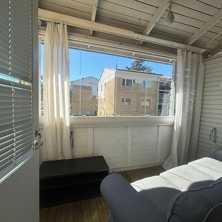 Private Rooms Near Metro, Free Parking,Direct Bus From Airport Helsinki Exterior foto